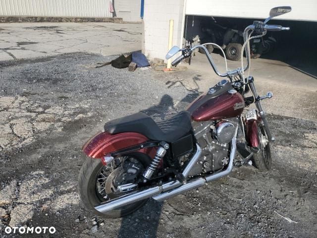 Harley-Davidson Dyna Street Bob - 18
