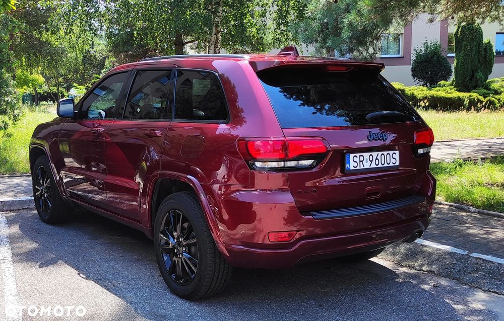 Jeep Grand Cherokee - 7