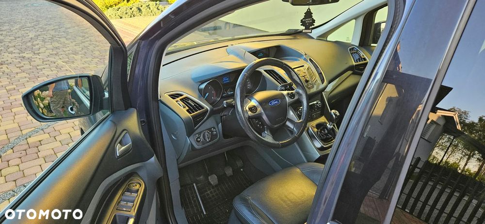Ford Grand C-MAX - 18