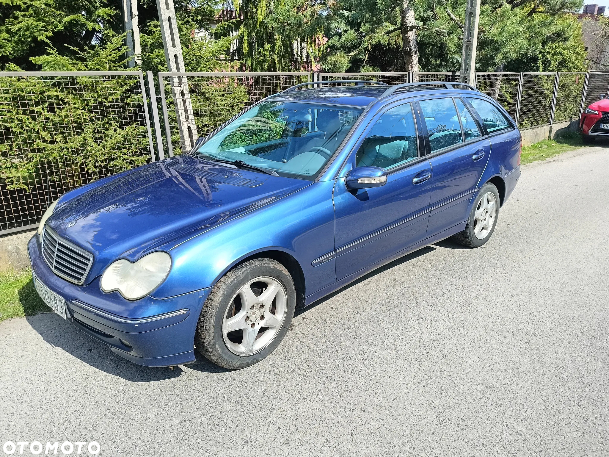 Mercedes-Benz Klasa E 250 TD Elegance - 10