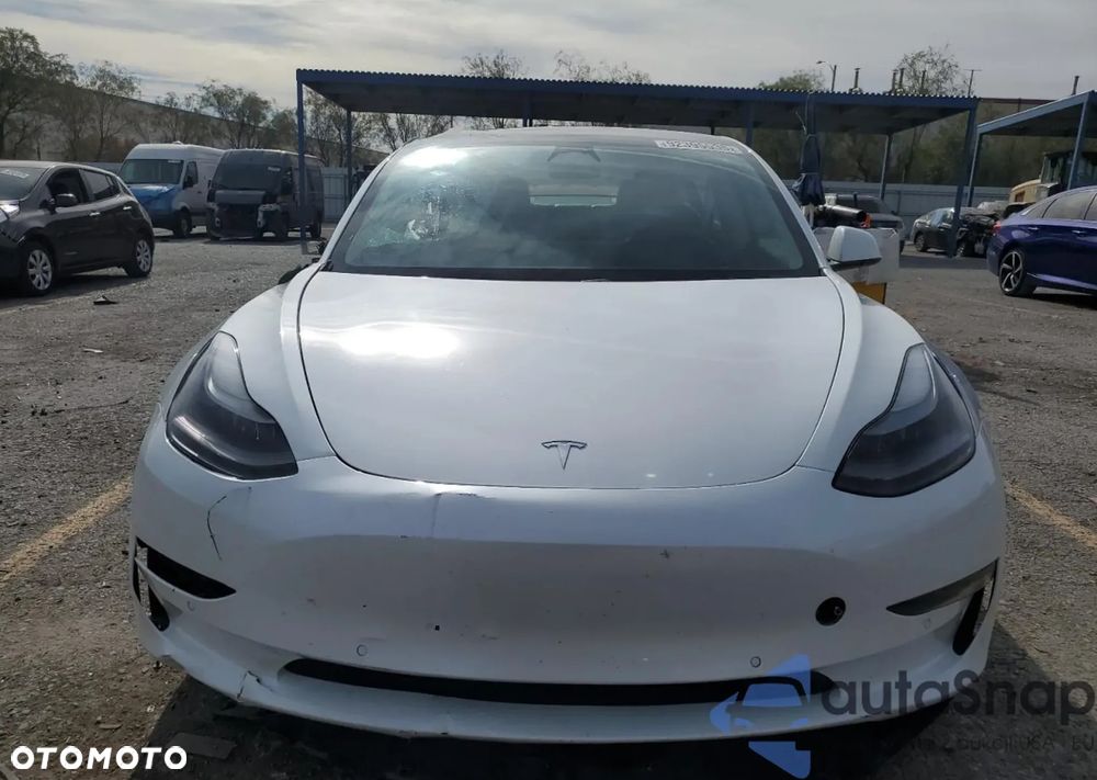 Tesla Model 3 Langstreckenbatterie Allradantrieb Dual Motor - 5