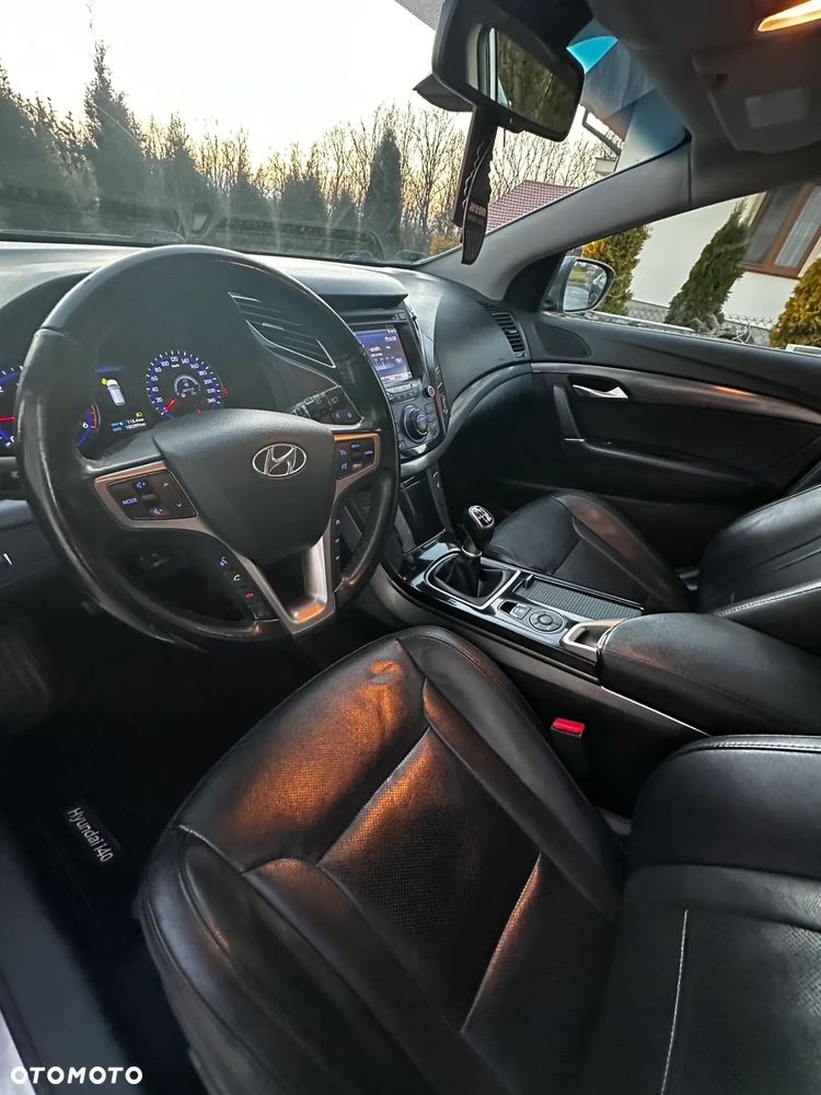 Hyundai i40 1.7 CRDi Premium - 17