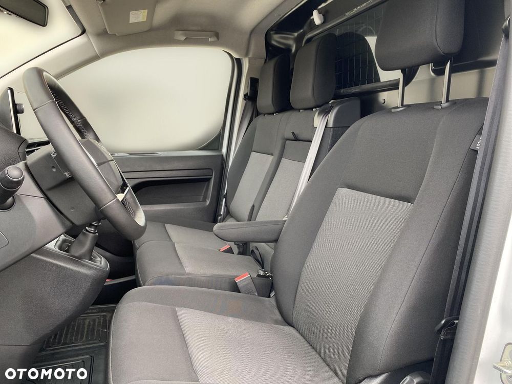 Toyota PROACE - 13