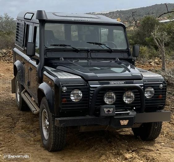 Land Rover Defender 110 S Limited - 4