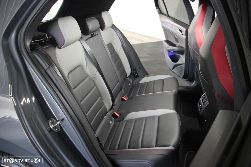 VW Golf 2.0 TSI GTI DSG - 14