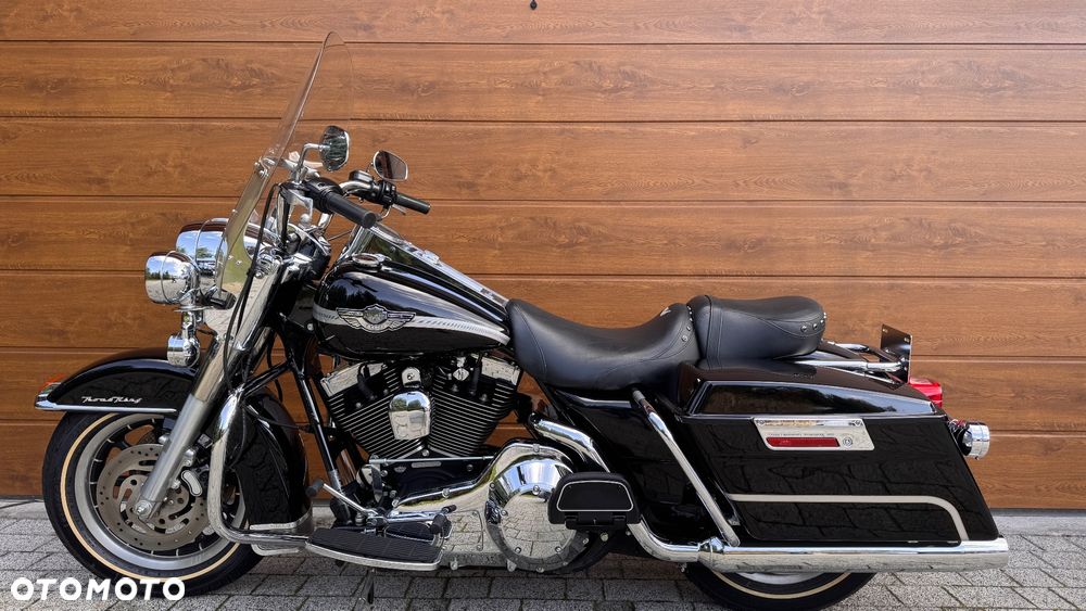 Harley-Davidson Touring Road King - 12