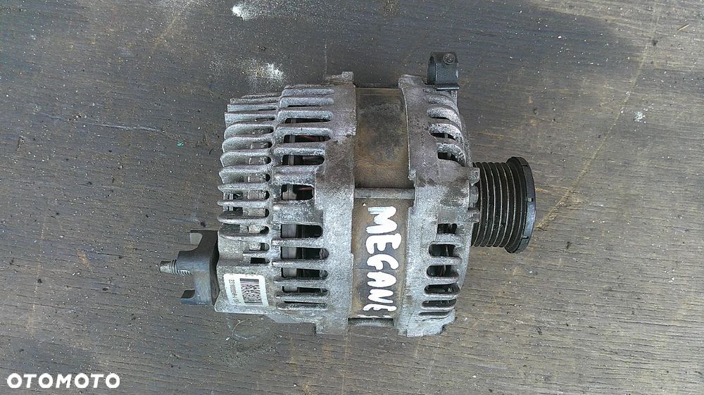 RENAULT MEGANE 3 III 1.4 TCE ALTERNATOR - 2