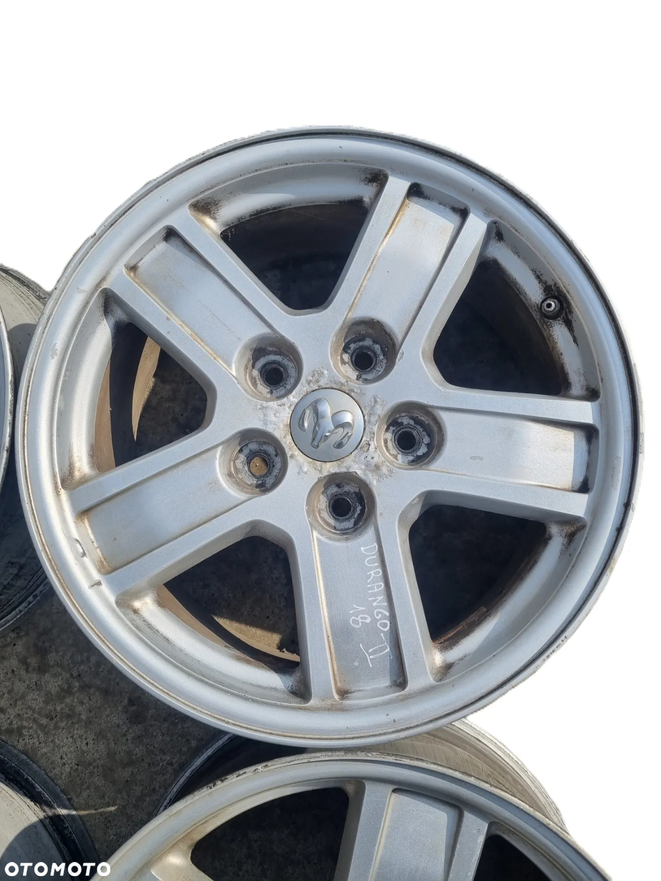 DODGE DURANGO II 03-08 4 SZTUKI KOMPLET FELGI 18'' 18x8Jx35,0 * - 6
