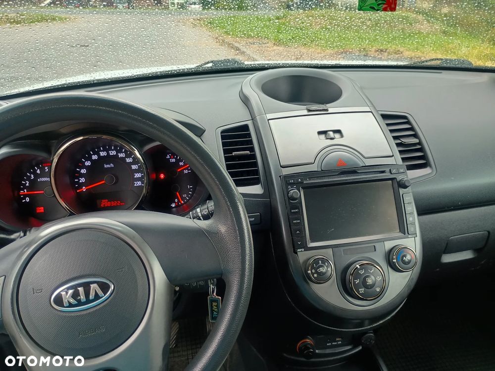Kia Soul 1.6 CRDI M - 14