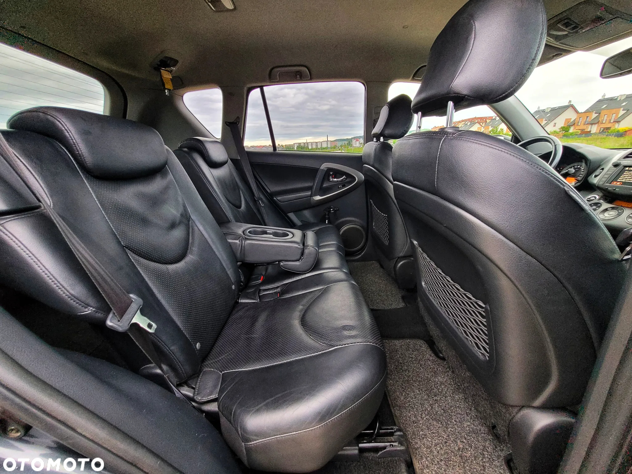 Toyota RAV4 2.2 D-4D Prestige - 22