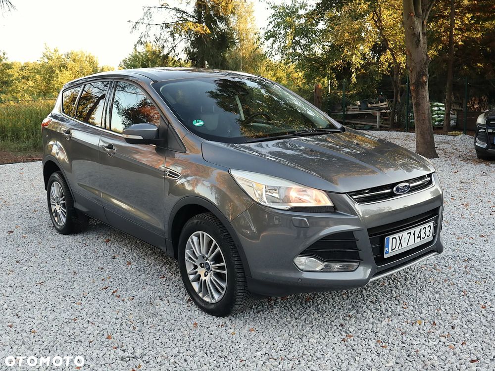 Ford Kuga 1.6 EcoBoost 4WD Titanium - 3