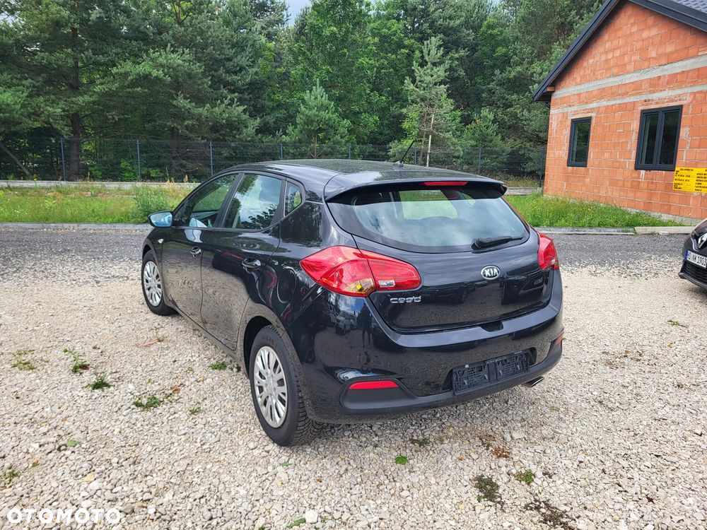 Kia Ceed 1.4 S - 22