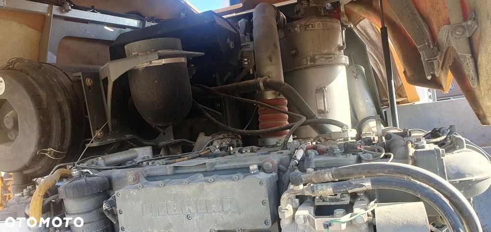Liebherr L550 - 9