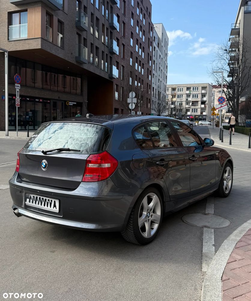 BMW Seria 1 120d - 5