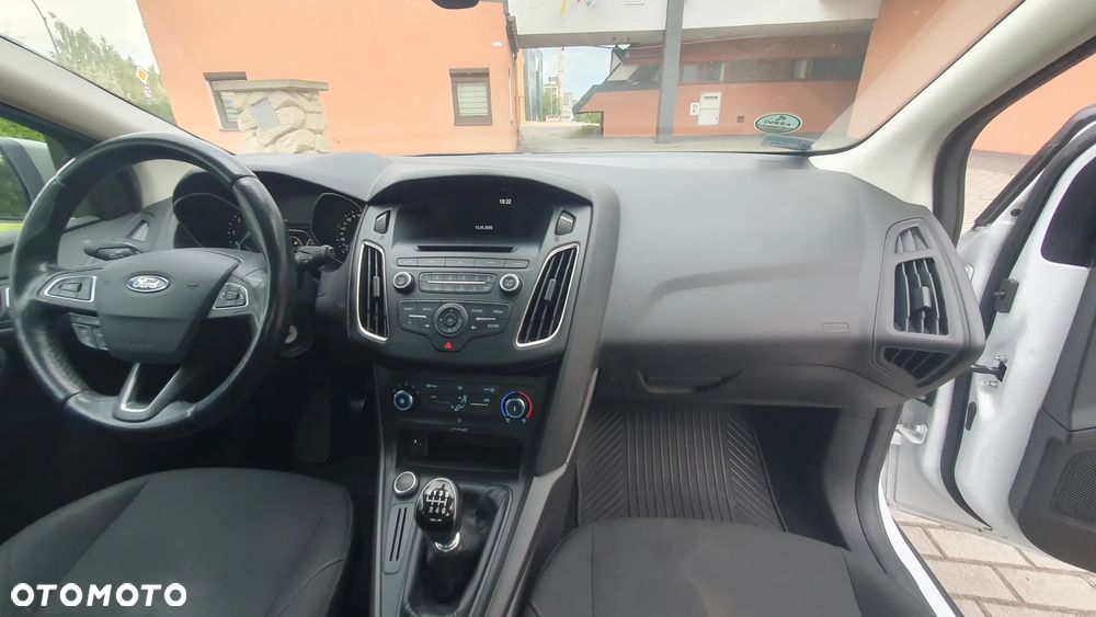 Ford Focus 1.5 TDCi Trend - 11