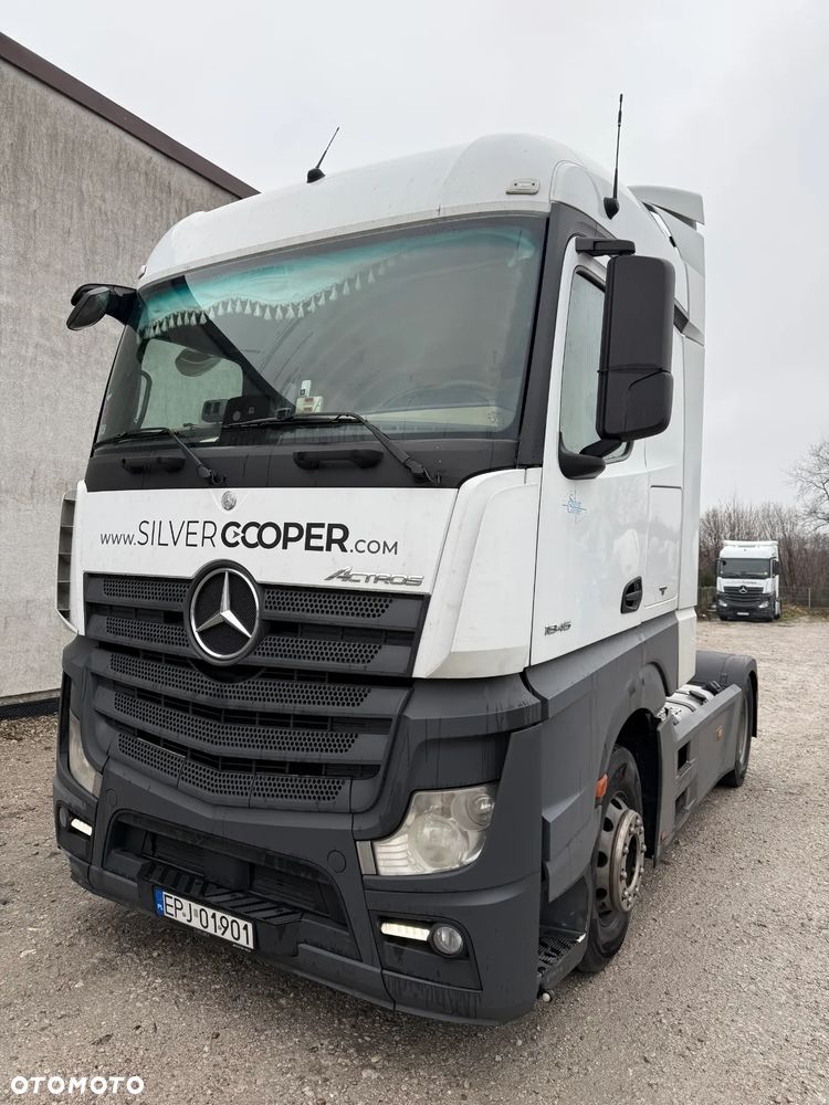 Mercedes-Benz Actros 1845 StreamSpace - 2