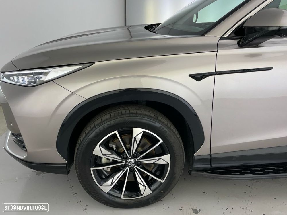 MG HS 1.5 Plug-in Hybrid Luxury - 18