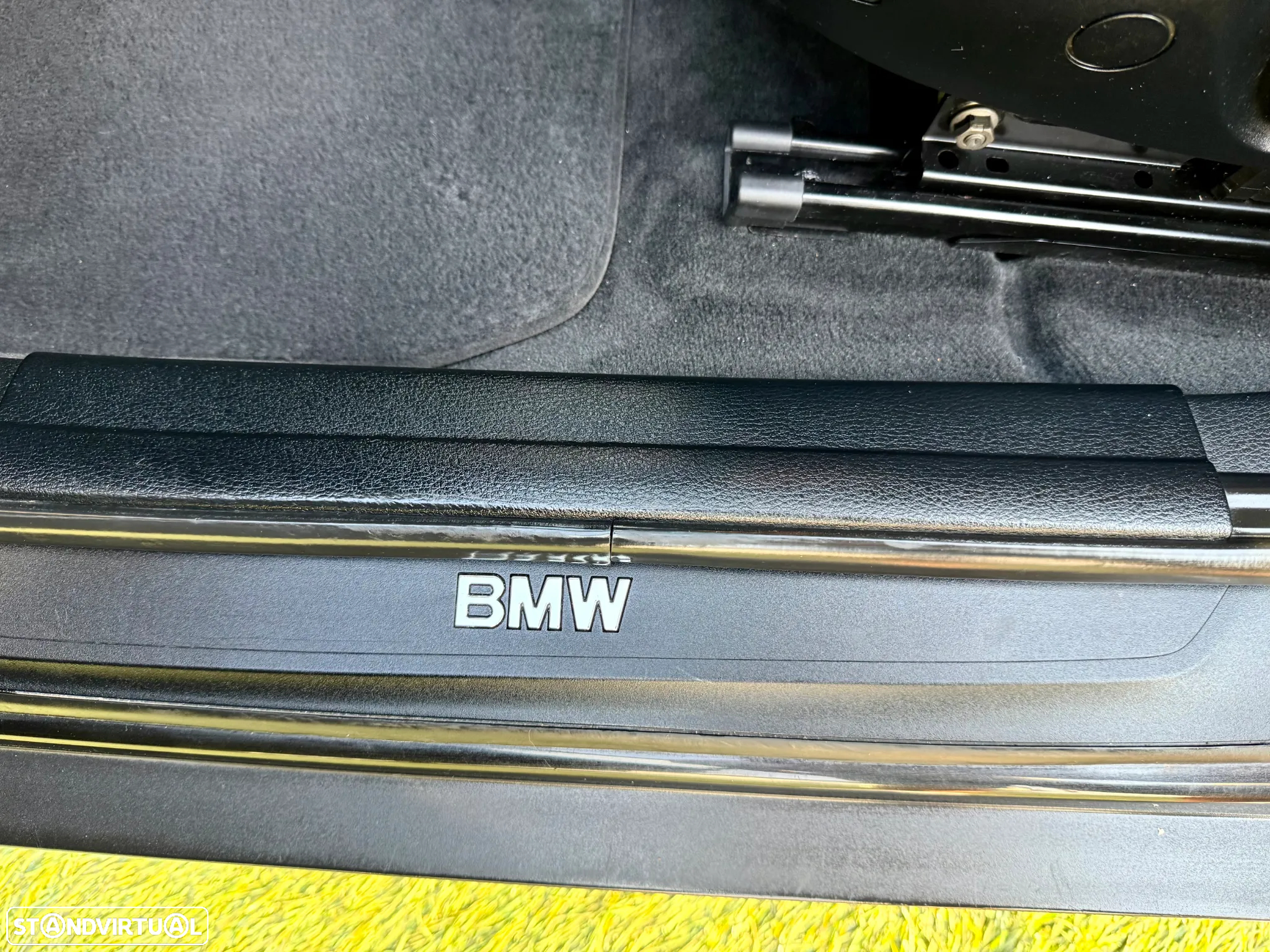 BMW X1 20 d sDrive - 28