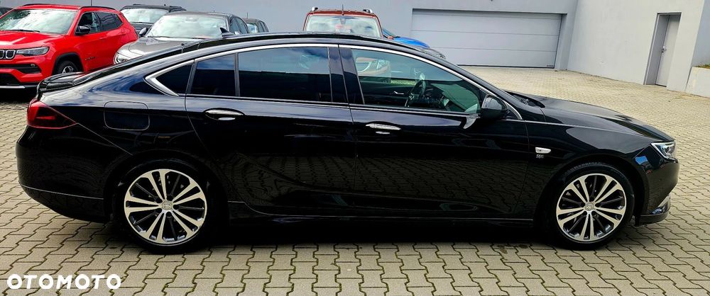 Opel Insignia CT 1.6 T Exclusive S&S - 9