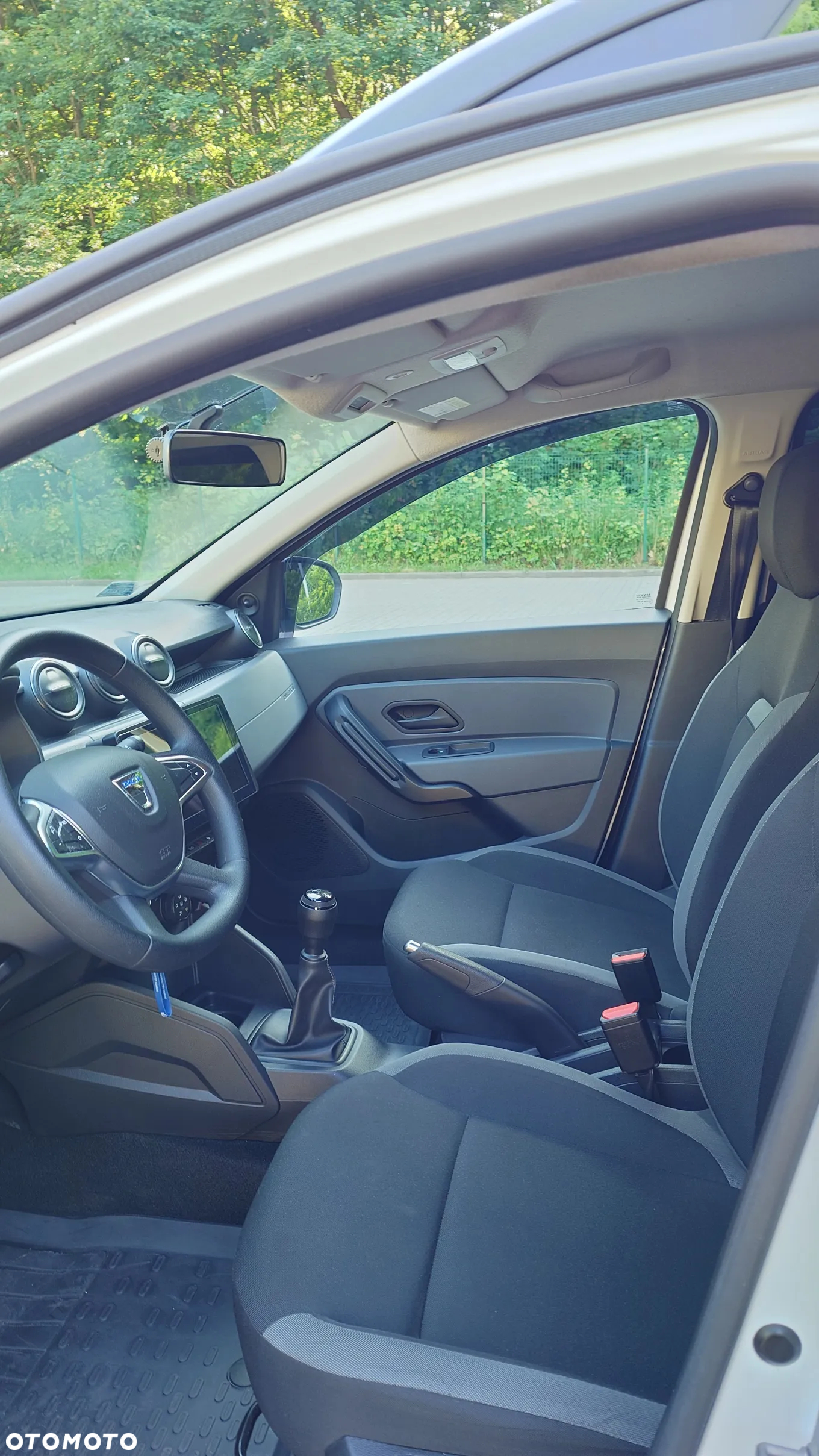 Dacia Duster 1.0 TCe Essential - 12