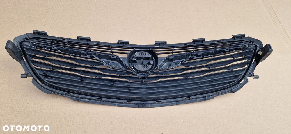 ATRAPA GRILL GRIL CHŁODNICY ZDERZAKA PRZÓD PRZEDNIEGO OPEL INSIGNIA II 2 B - 6
