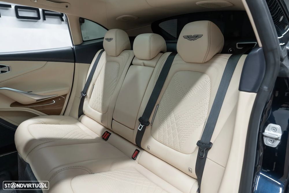 Aston Martin DBX Standard - 52