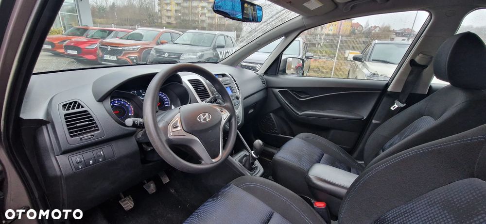 Hyundai ix20 - 11
