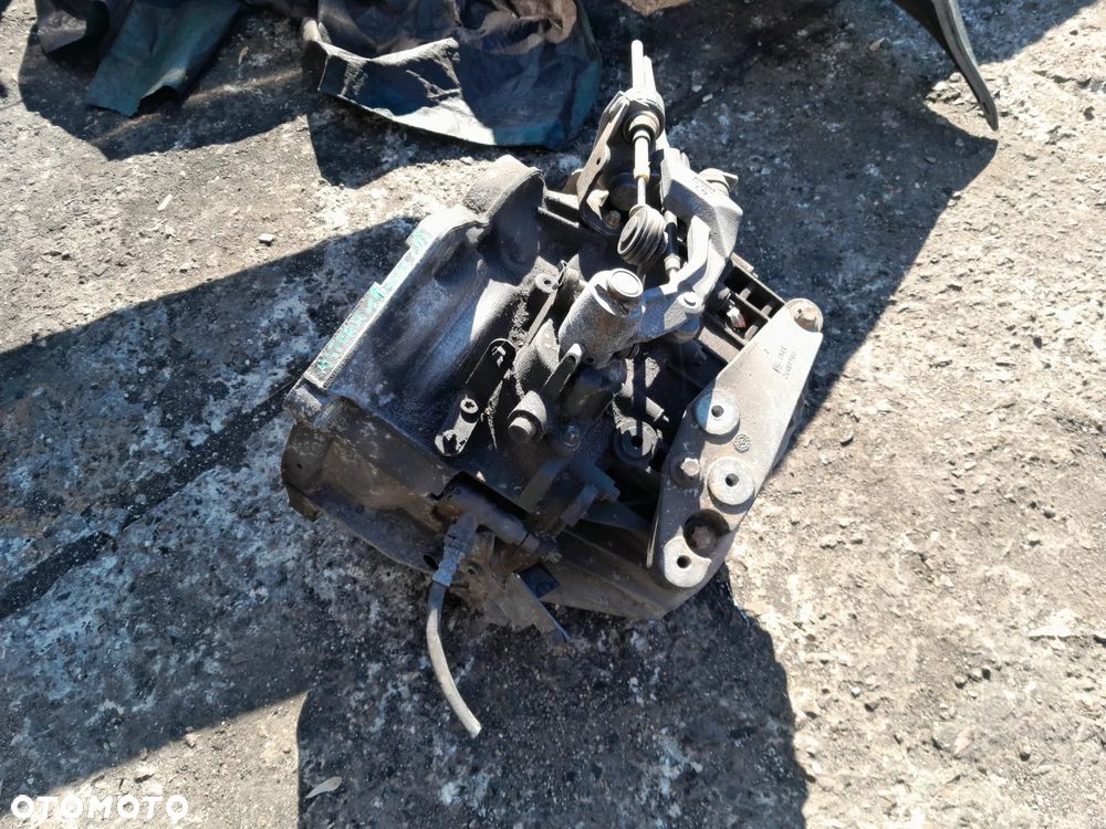 Skrzynia biegów manualna OPEL Astra H 04-14r. 1.9 CDTI 120KM - 3