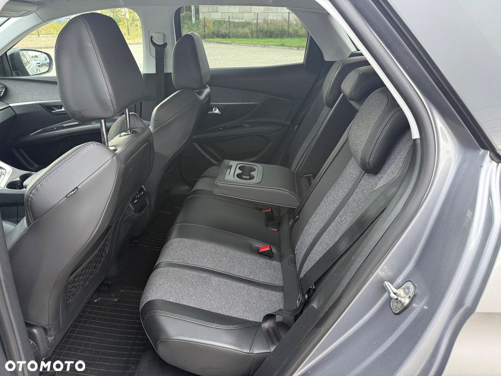 Peugeot 3008 BlueHDi 120 Stop & Start Allure - 19