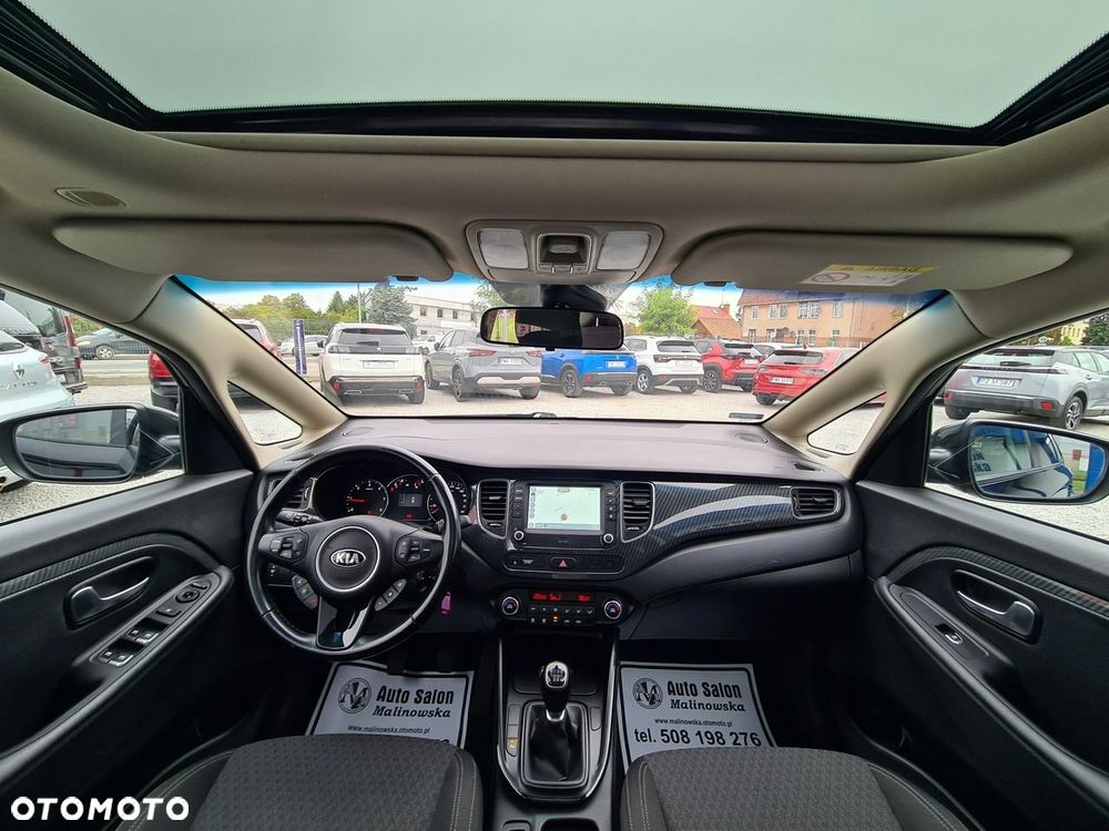 Kia Carens 1.7 CRDi L 7os - 12