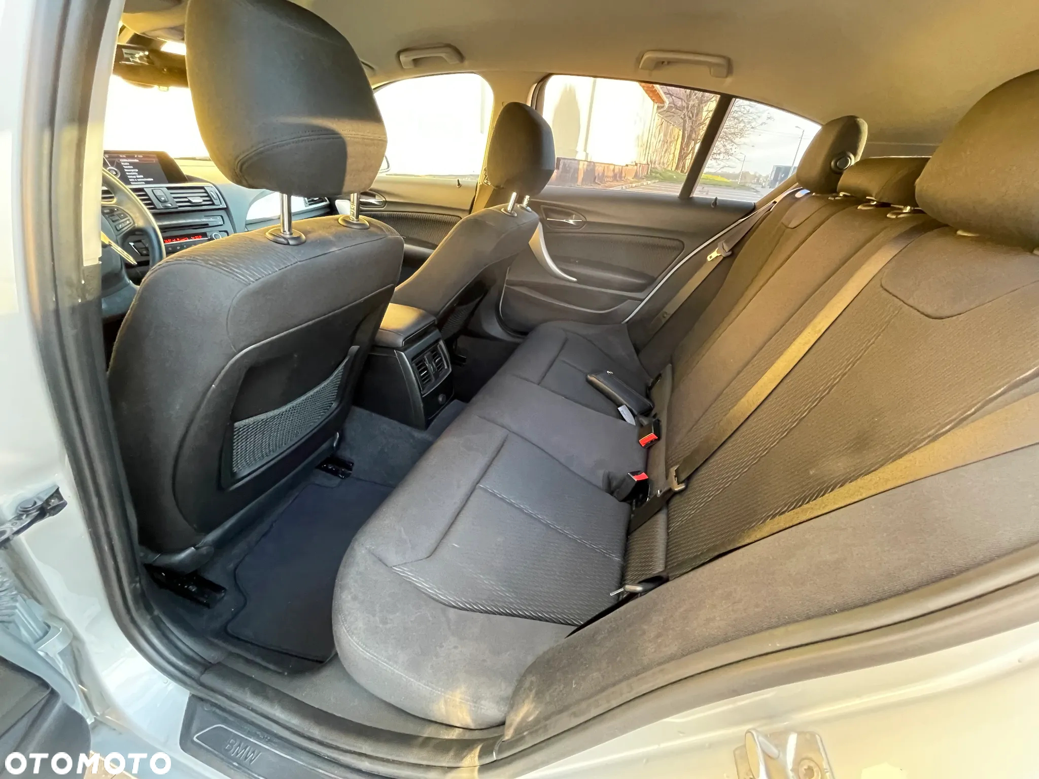 BMW Seria 1 118d - 22