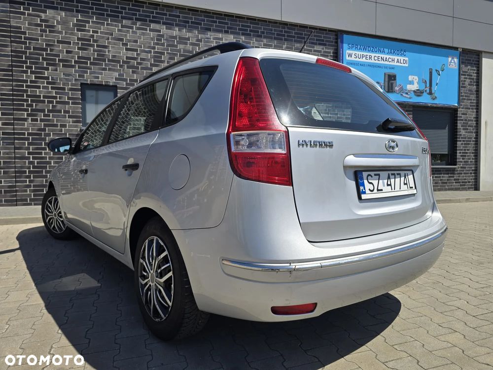 Hyundai i30 i30cw 1.4 Edition Plus - 9