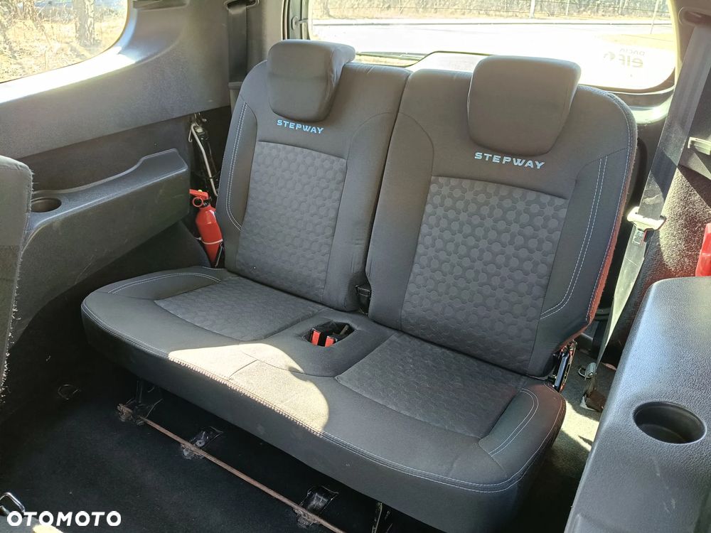 Dacia Lodgy dCi 110 Stepway - 8