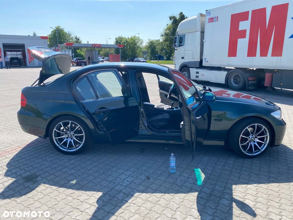 BMW Seria 3 - 11