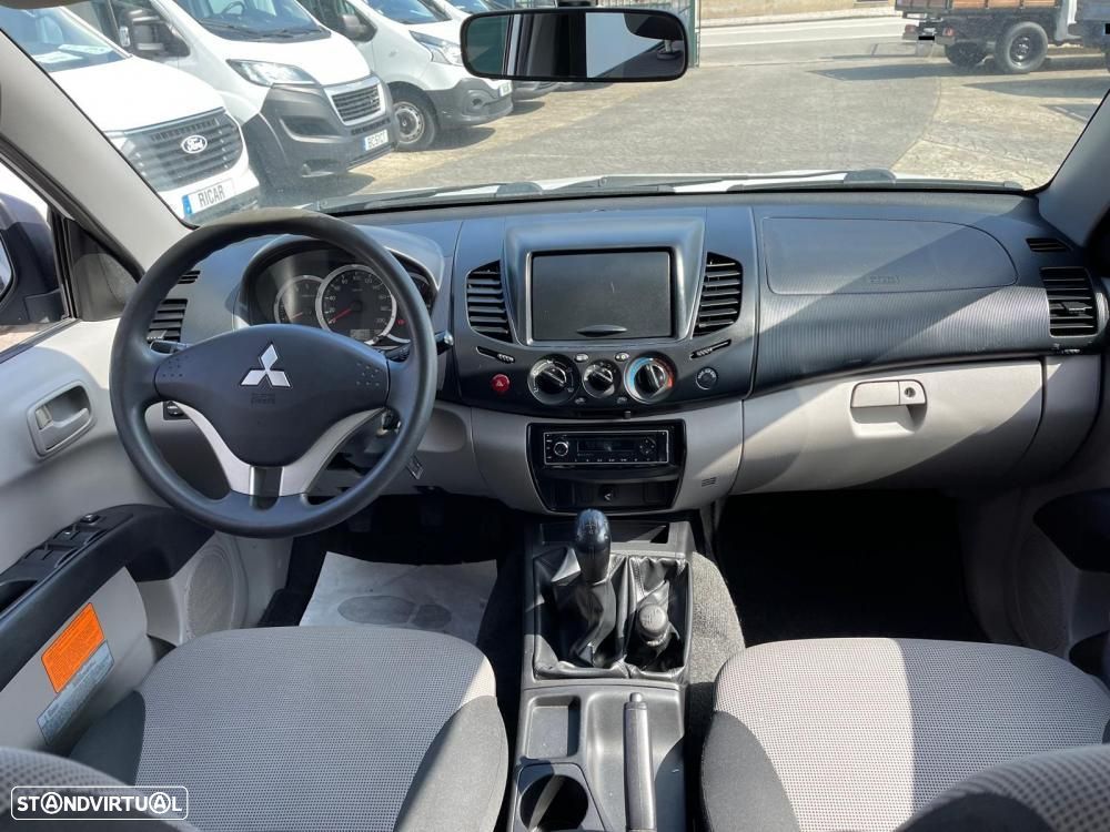 Mitsubishi L200 L200 2.5 DI-D 4WD(136CV) - 11