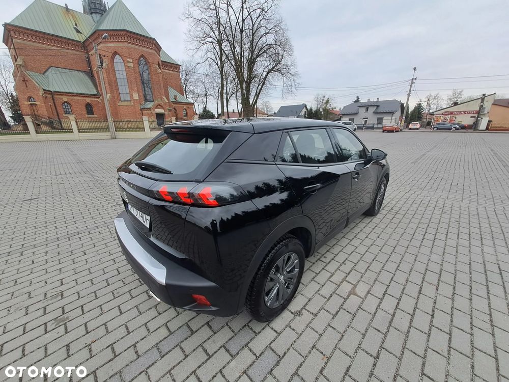 Peugeot 2008 PureTech 130 EAT8 Allure - 17