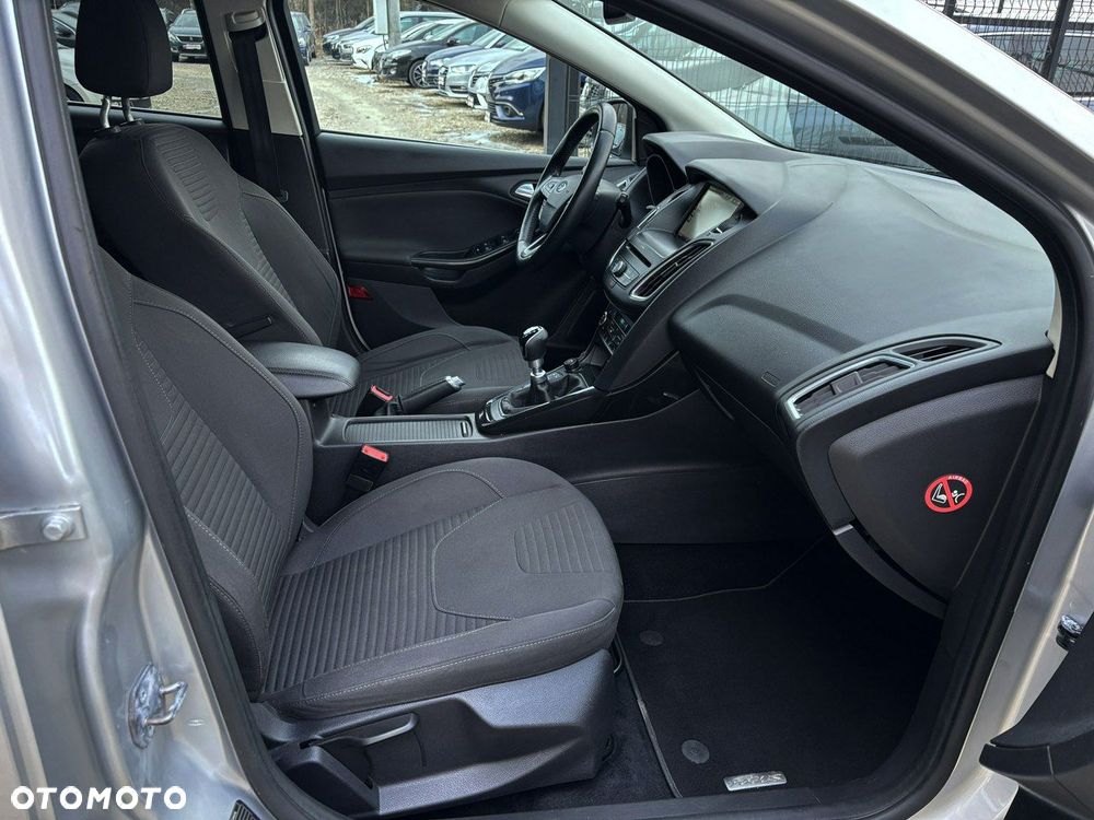 Ford Focus 1.5 EcoBoost STart-Stopp-System Titanium - 27