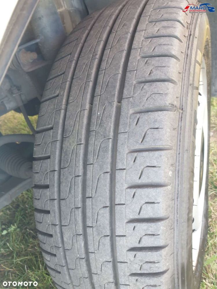 Volkswagen T5 LONG 9 OSÓB Z WINDĄ DLA NIEPEŁONSPRAWNYCH - 36