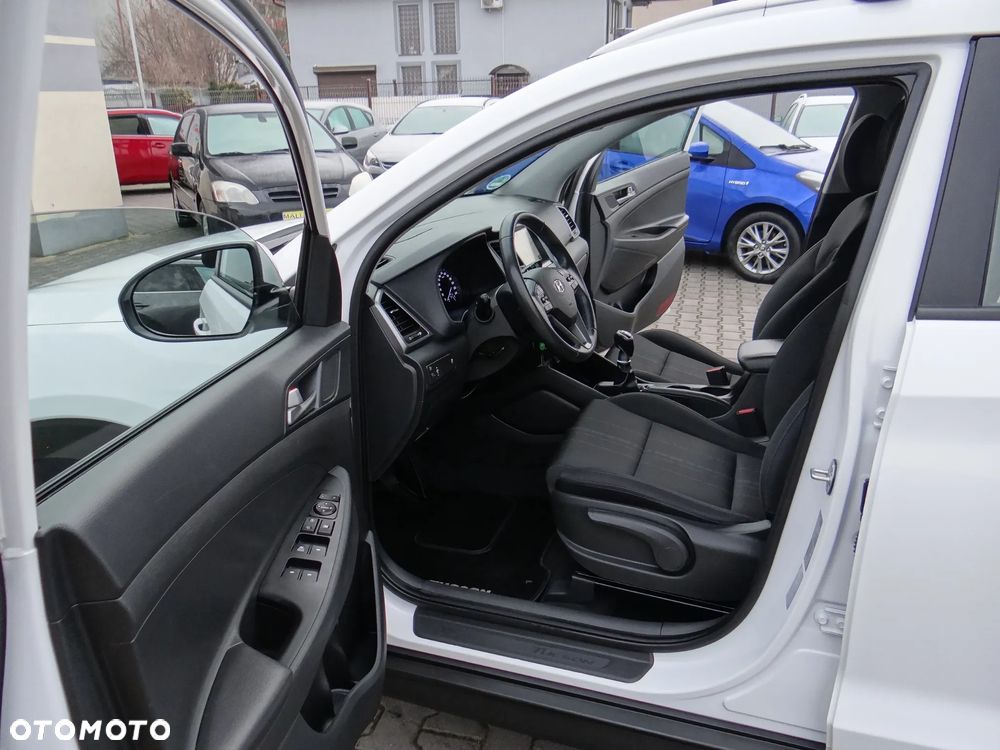 Hyundai Tucson blue 1.6 GDi 2WD Advantage - 22