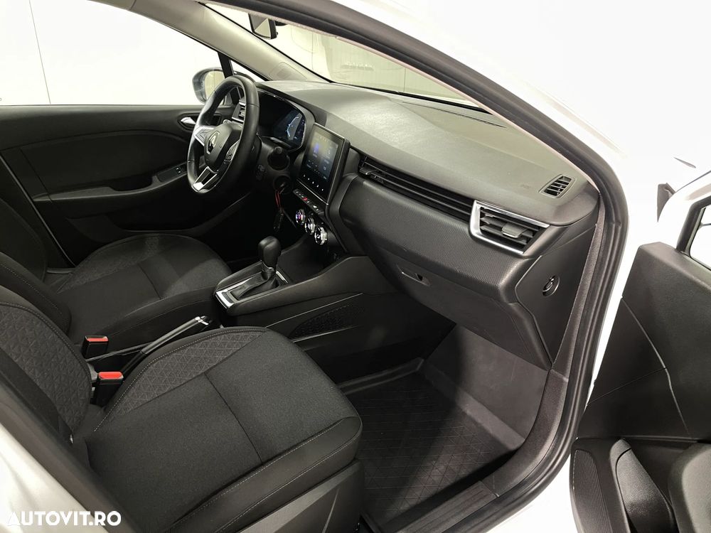 Renault Clio V E-Tech 145 Evolution - 10
