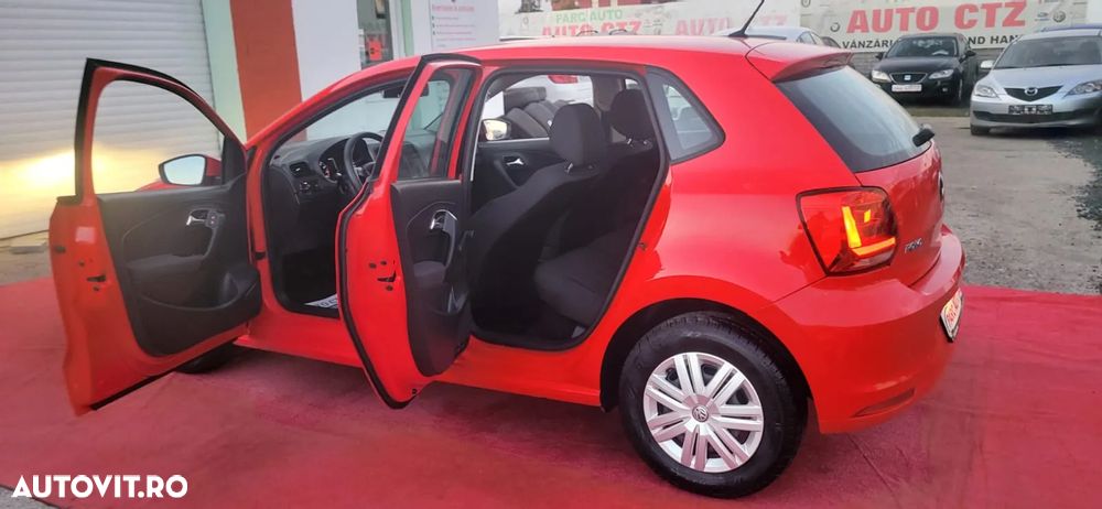Volkswagen Polo - 13