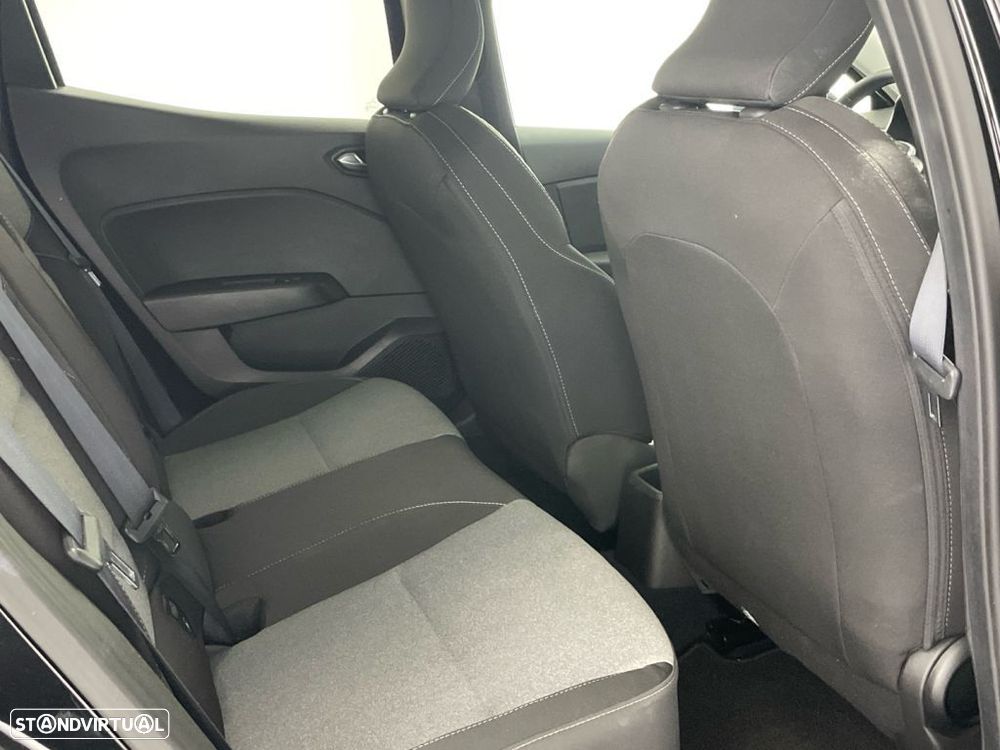 Renault Clio 1.0 TCe Evolution - 26