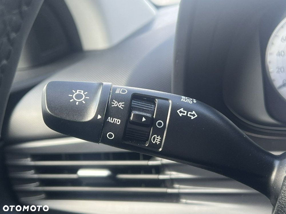 Hyundai i20 - 18