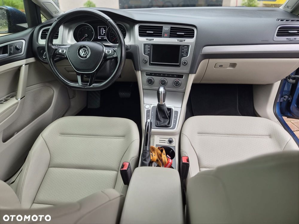 Volkswagen Golf Aktionsmodell 1.8 T DSG Comfortline - 10