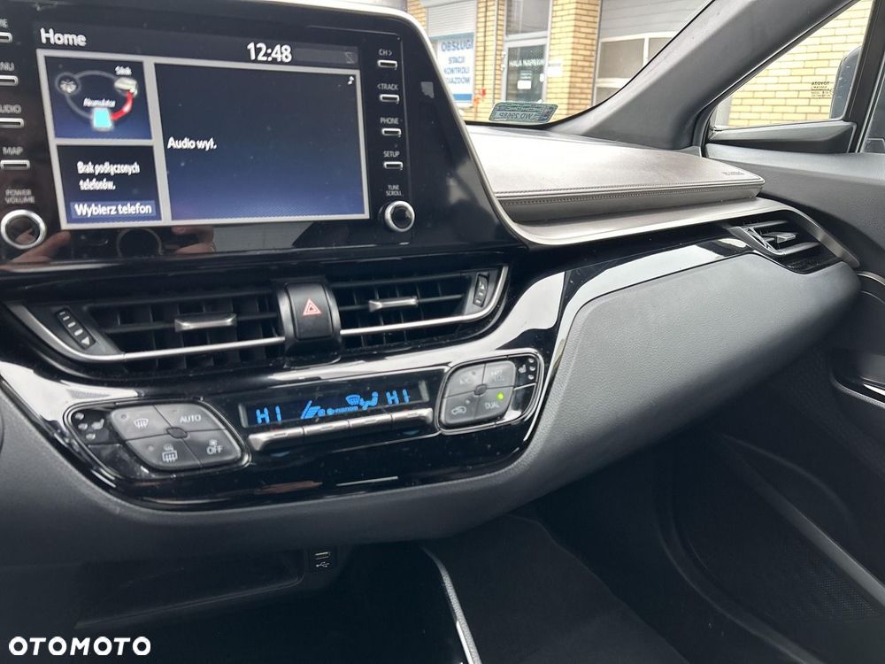 Toyota C-HR 2.0 Hybrid Executive - 21