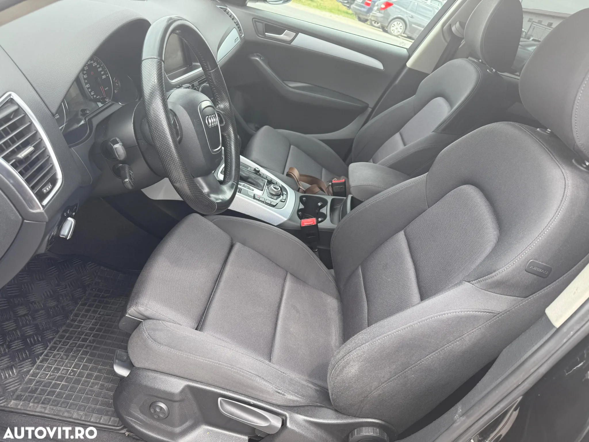 Audi Q5 2.0 TDI Quattro Stronic - 9