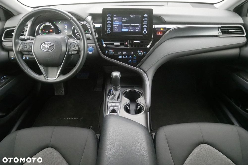 Toyota Camry 2.5 Hybrid Comfort CVT - 8