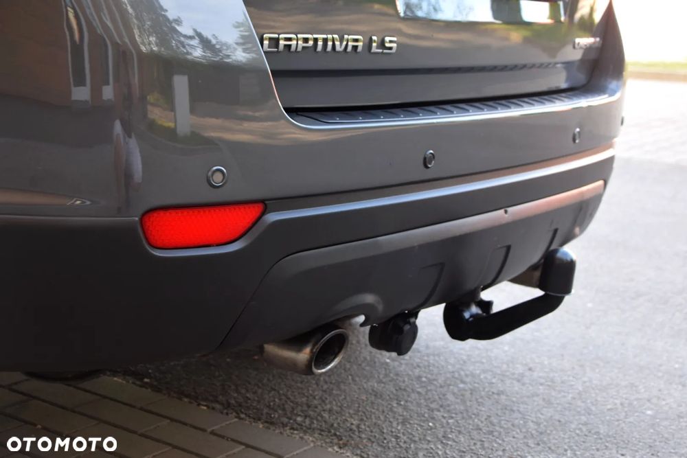 Chevrolet Captiva 2.0 2WD 7 Sitzer LS - 17