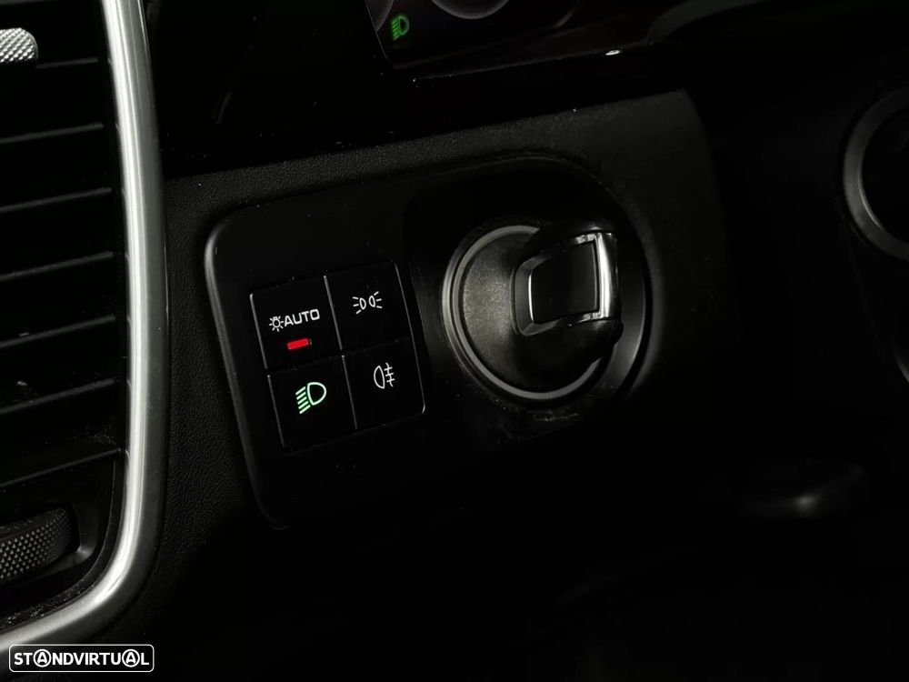 Porsche Cayenne E-Hybrid - 23