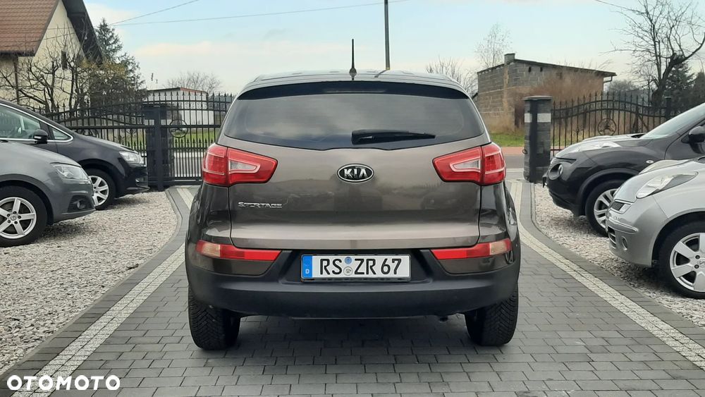 Kia Sportage 2.0 M - 6
